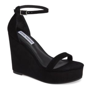 Steve Madden Black Velvet Platform Heel